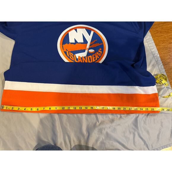 Mike Bossy 22 NY Islanders CCM Vintage Hockey Jersey Licensed Adult XL AIR KNIT® - Picture 14 of 16